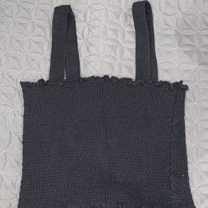 Black tank-ruched